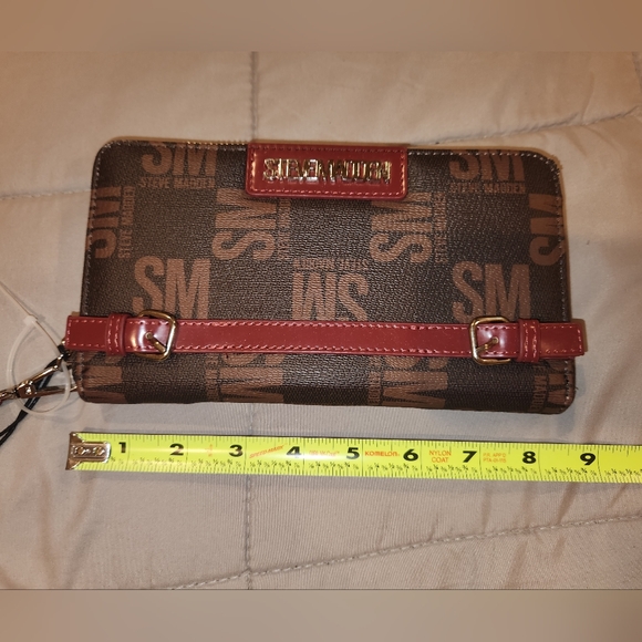 STEVE MADDEN WALLET / WRISTLET - NEW - Picture 1 of 8